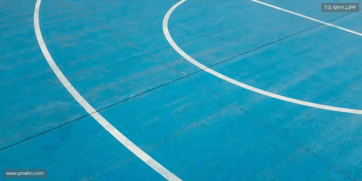 🎁限量周边,把赛场激情带回家!